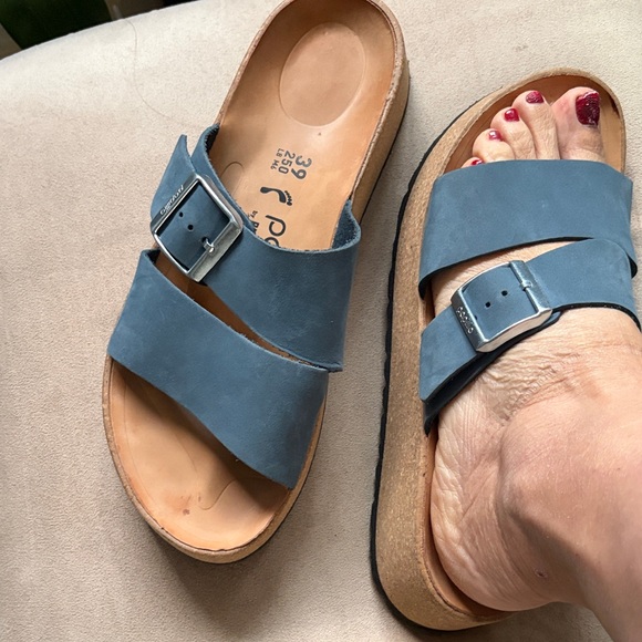 Papillio by Birkenstock Blue Leather Sandals with Buckle - Picture 7 of 10